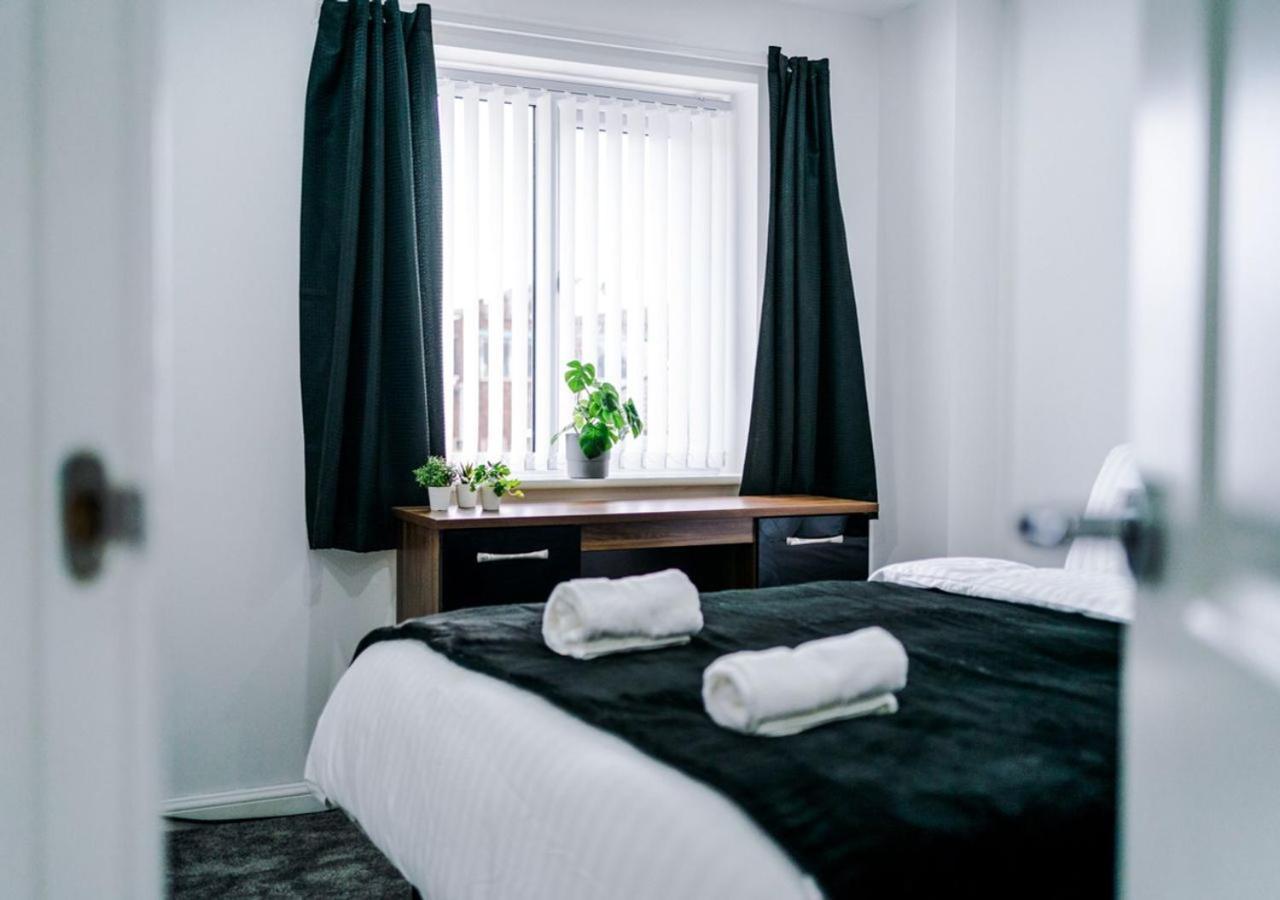 Luxury 3 Bedroom House Close To Manchester Center Extérieur photo