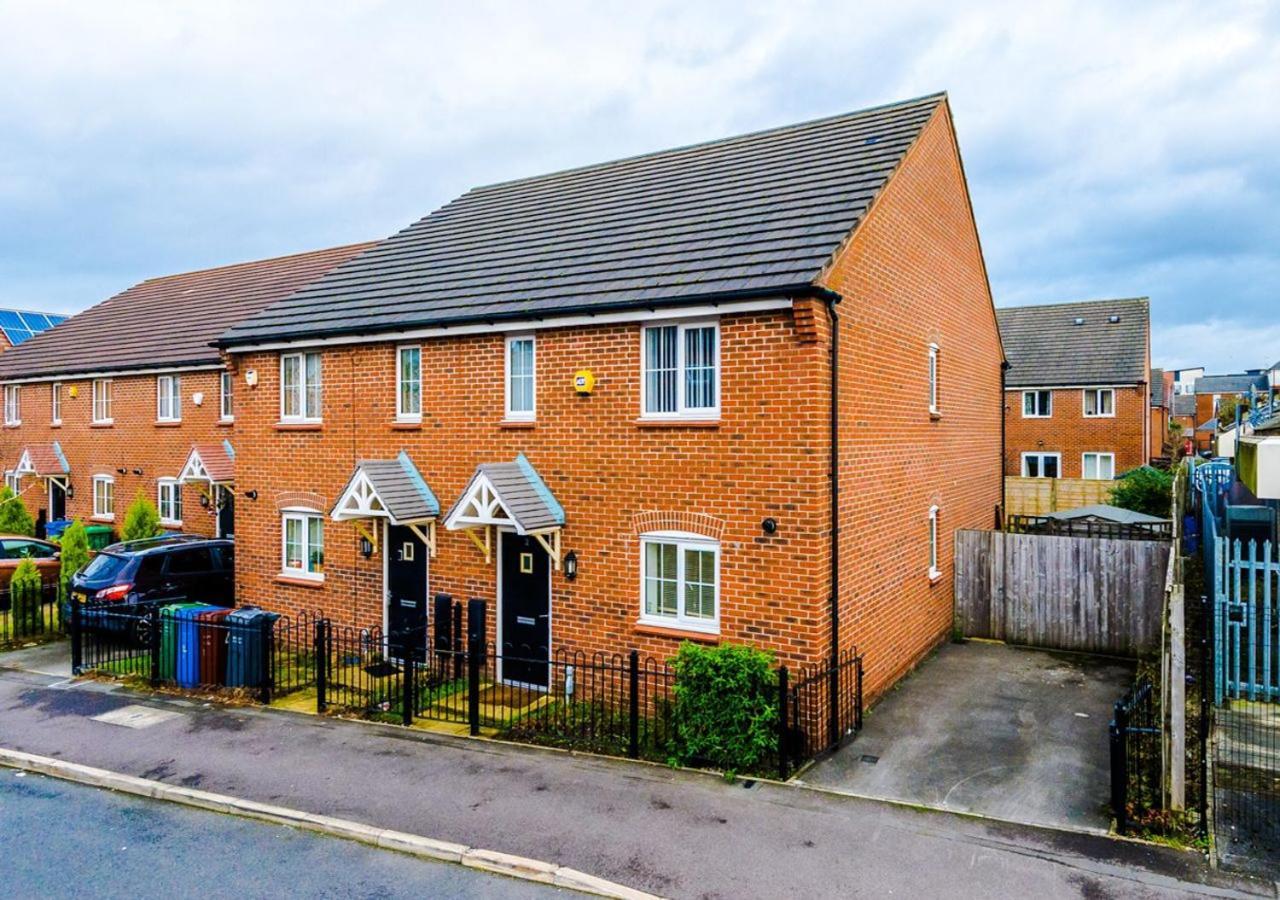 Luxury 3 Bedroom House Close To Manchester Center Extérieur photo